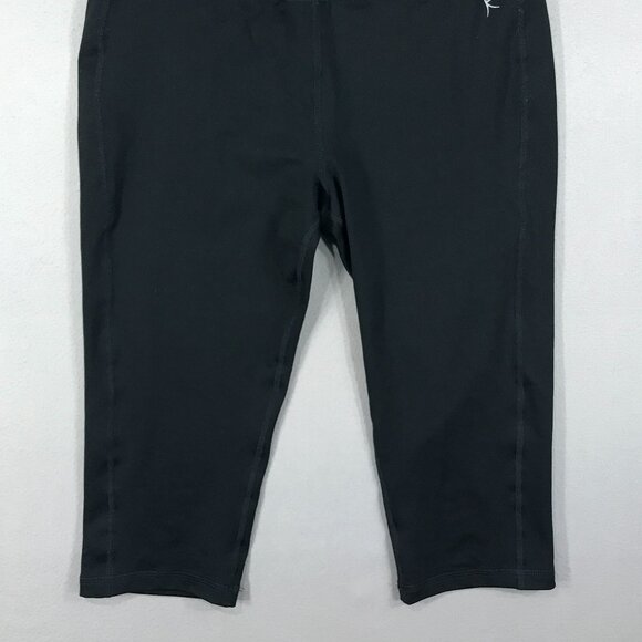 Danskin Now Leggings Women's Medium 8-10 Black Pull On Capri Fitted Workout Yoga - Picture 2 of 14